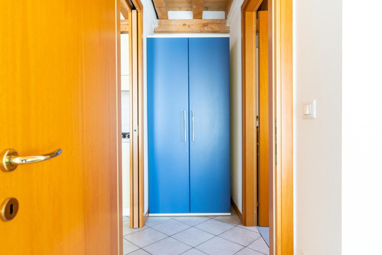 קאורלה Maestrale Canova Apartments מראה חיצוני תמונה