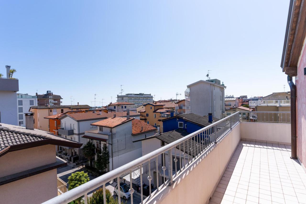 קאורלה Maestrale Canova Apartments מראה חיצוני תמונה